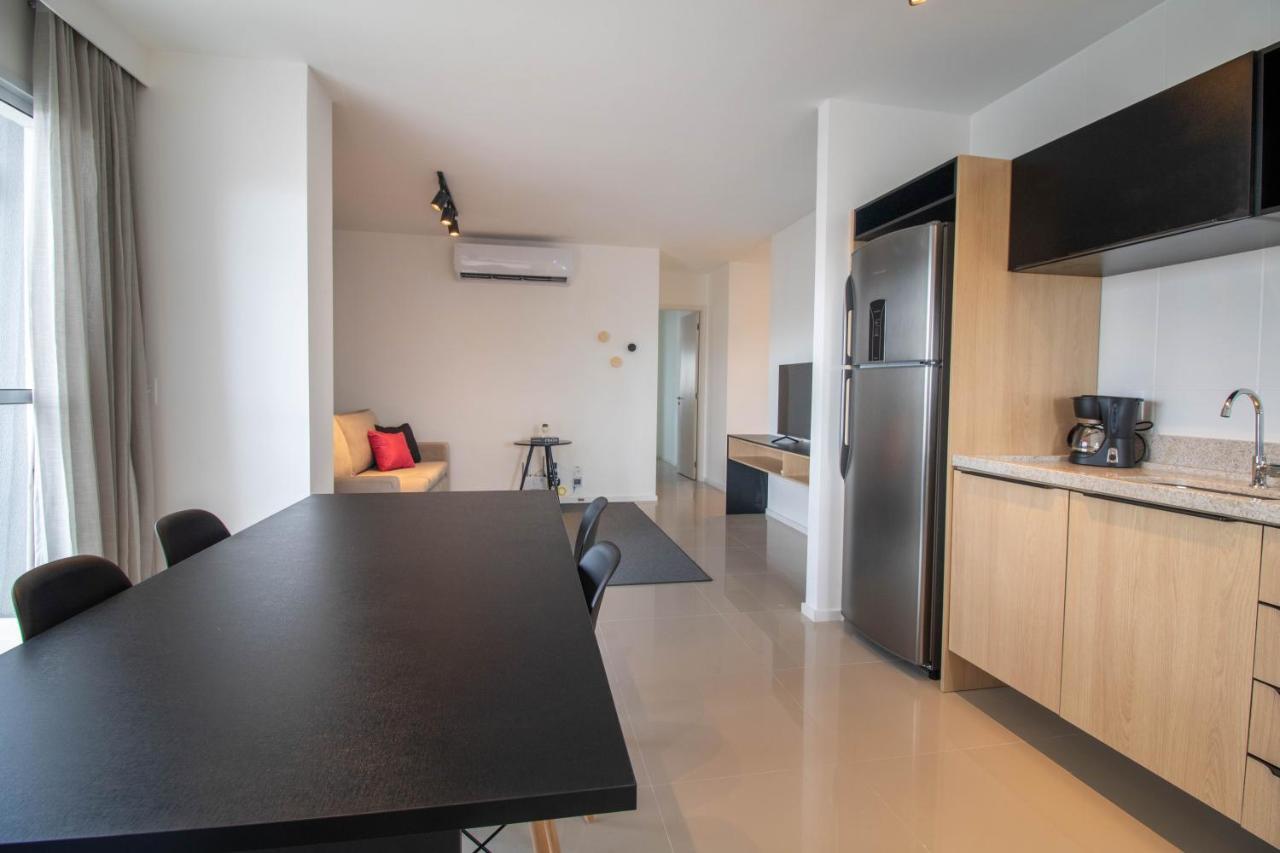 Housi - Metropolitan Sidney Smart Style *