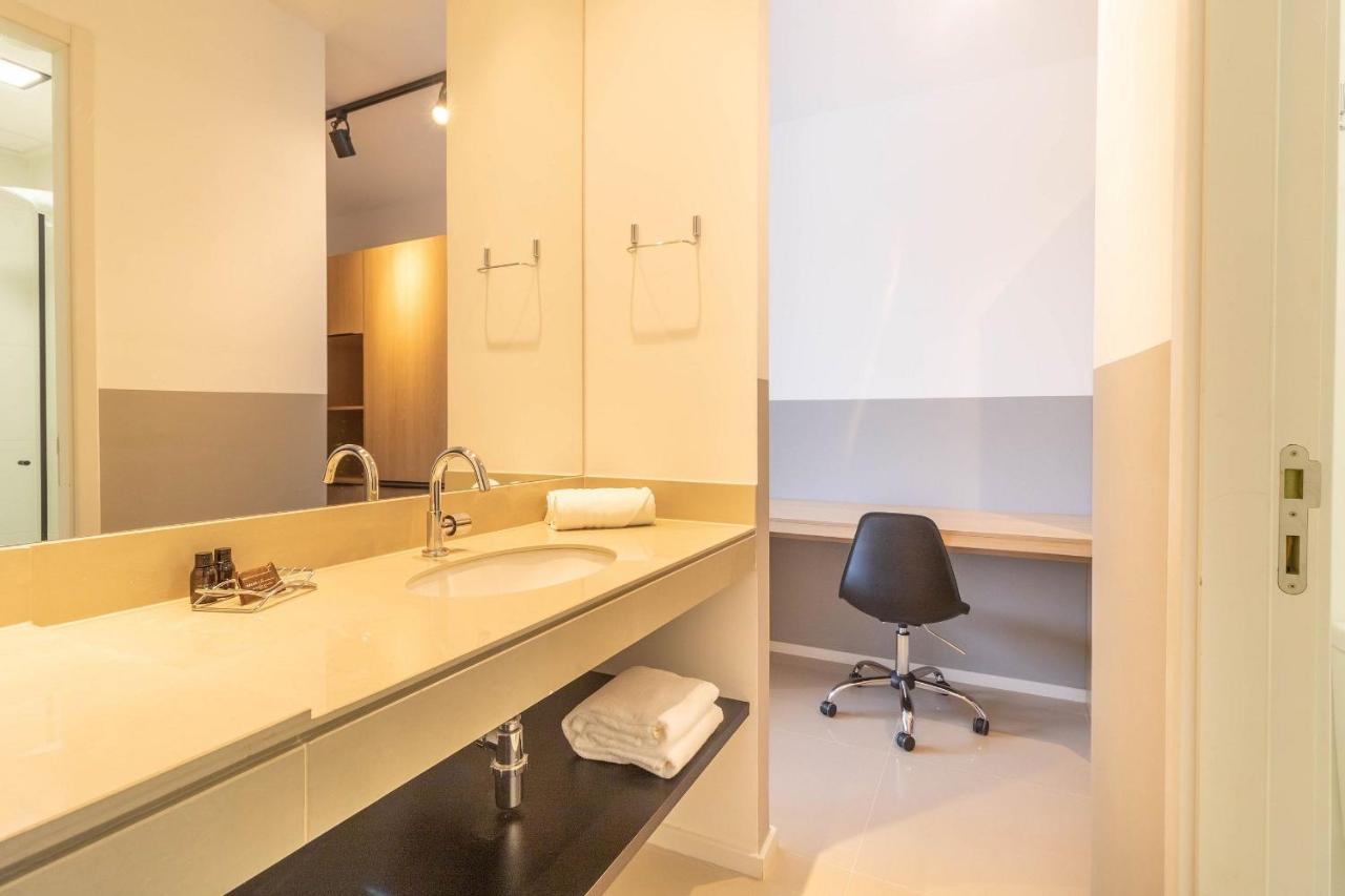 Housi - Metropolitan Sidney Smart Style Goiania